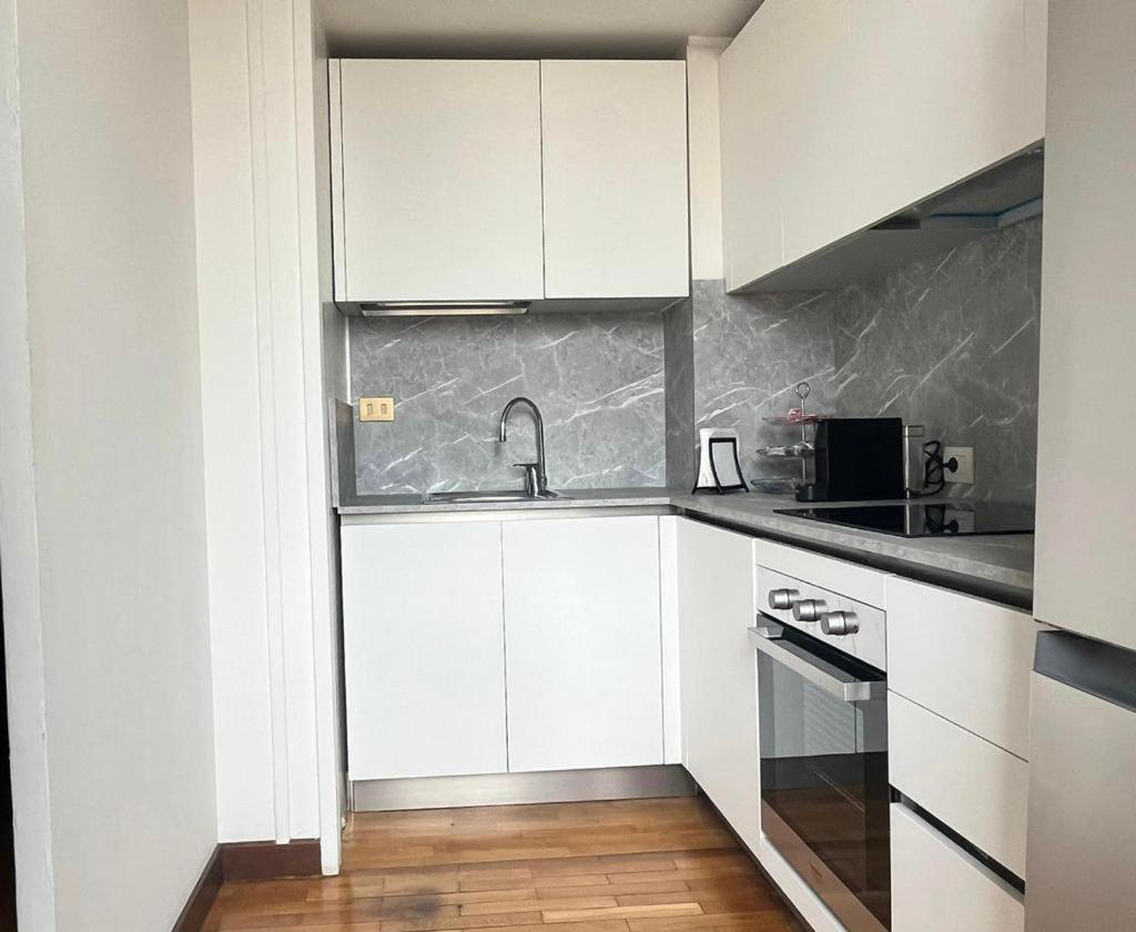Milan Royal Suites - Centro Cadorna ภายนอก รูปภาพ
