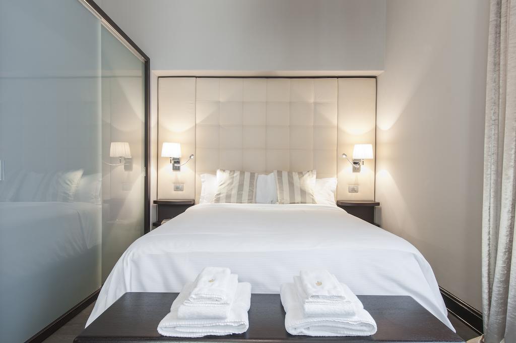 Milan Royal Suites - Centro Cadorna ห้อง รูปภาพ
